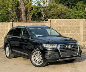 Audi Q7 2017 Black