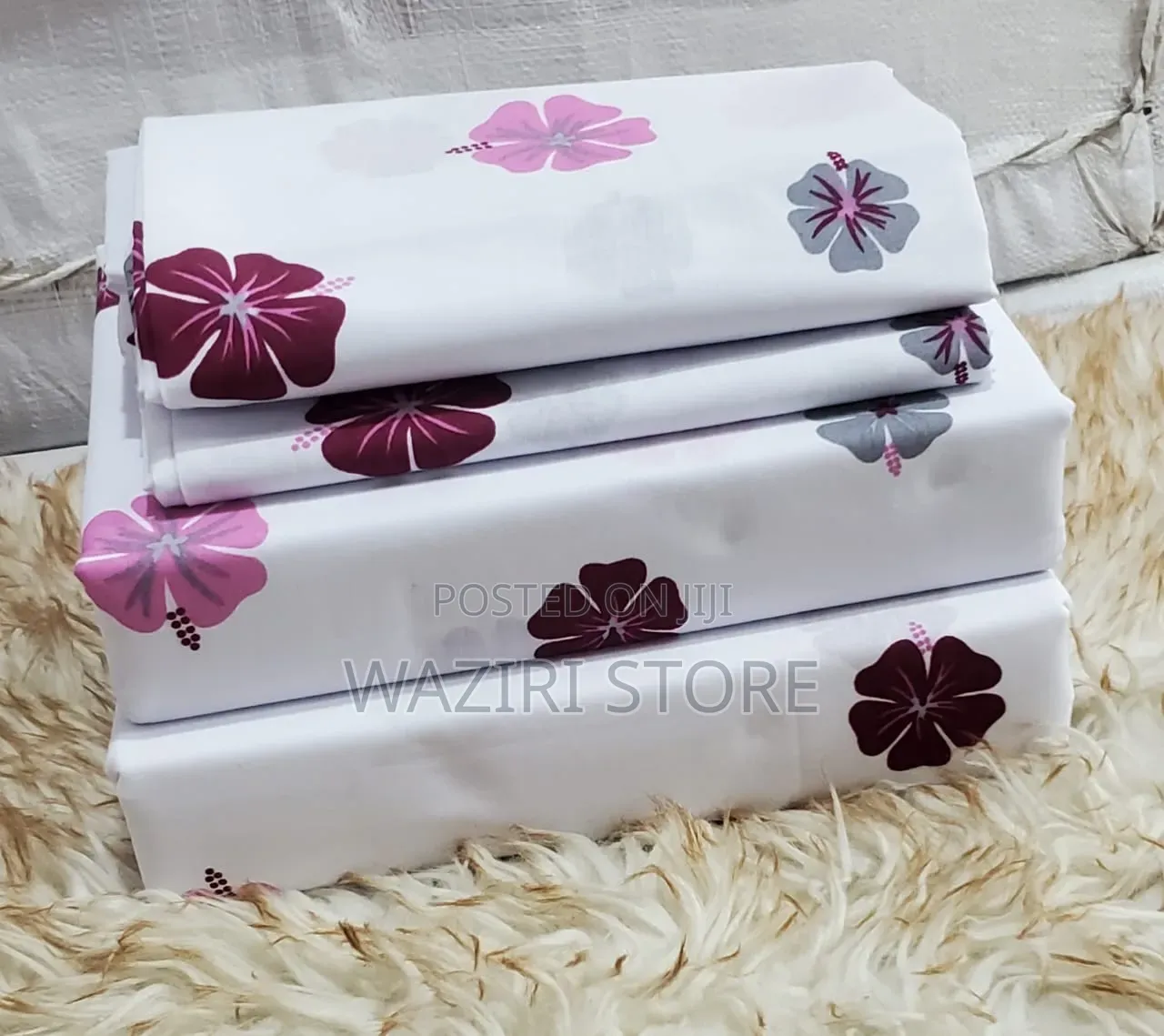Bedsheets With Four Pillowcase