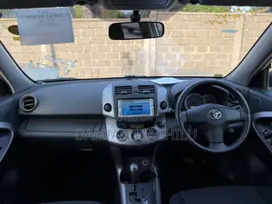 Toyota RAV4 2005 White