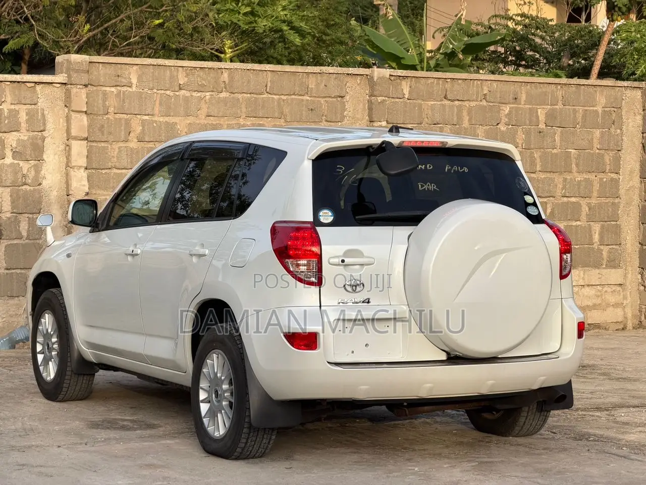 Toyota RAV4 2005 White