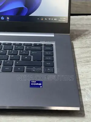 Laptop HP ZBook Studio G8 32GB Intel Core i9 SSD 512GB