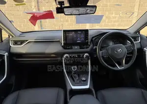 Toyota RAV4 2020 Pearl
