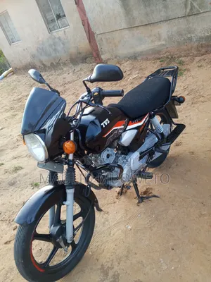 New TVS HLX 125 2024 Black