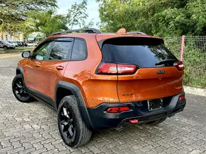 Jeep Cherokee Limited 4x4 2016 Orange