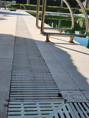 Swimming Pool Drainage Overflow Grid