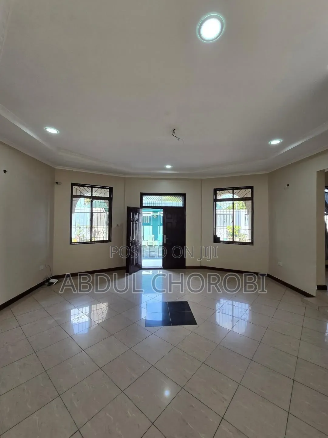 5bdrm House in Mbweni for sale