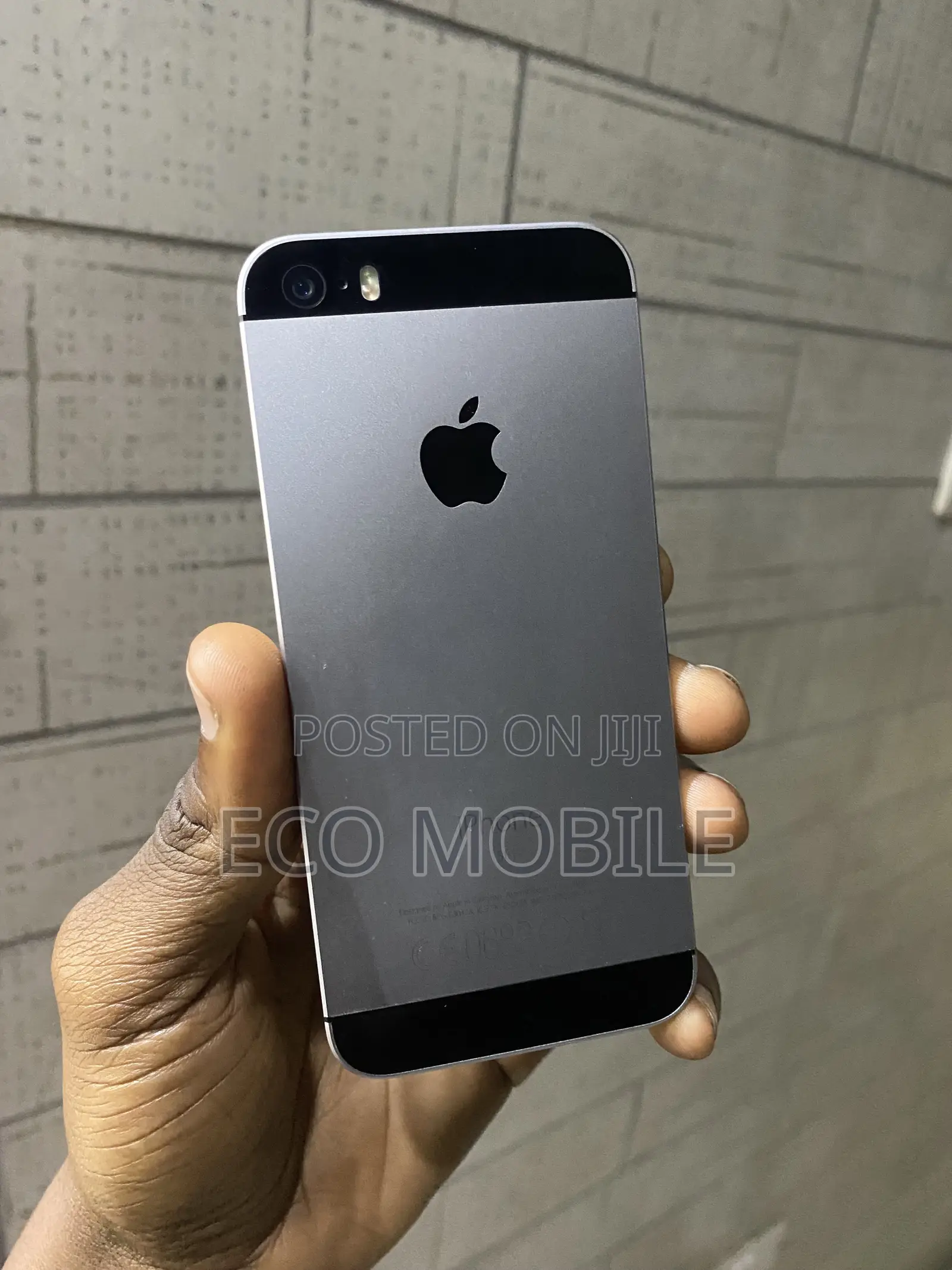 Apple iPhone SE 32 GB
