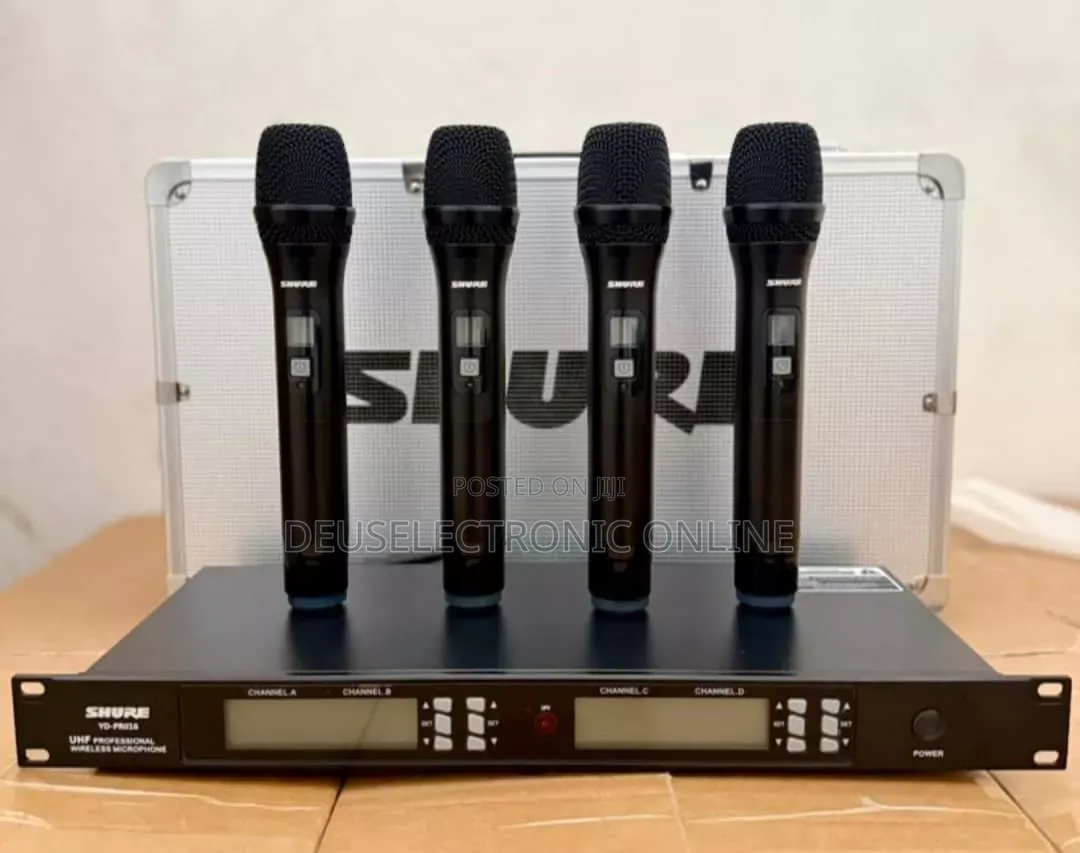 Shure 4mic Wireless Microphone 100-200 Metres 550,000/=