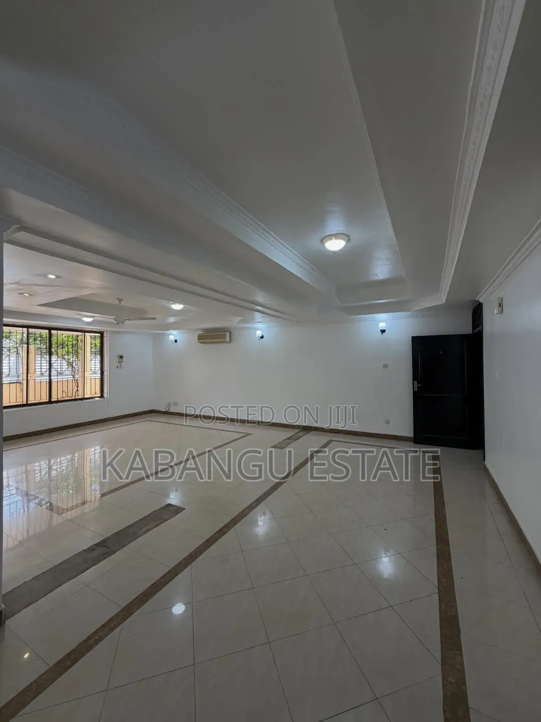 3bdrm Apartment in Msasani Near for rent