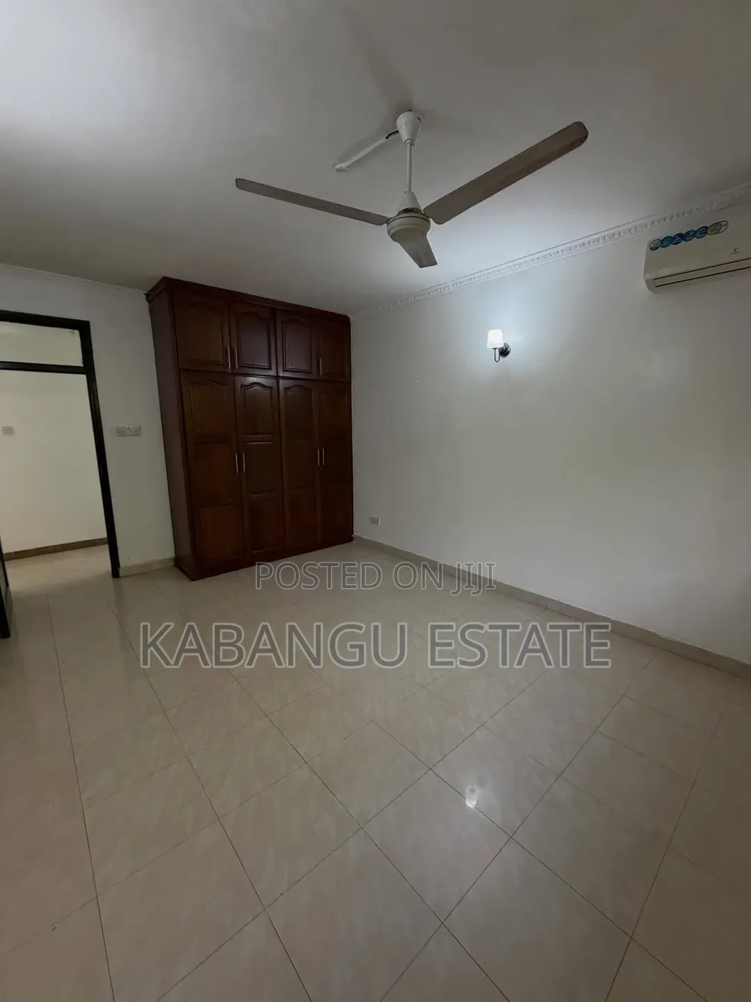 3bdrm Apartment in Msasani Near for rent