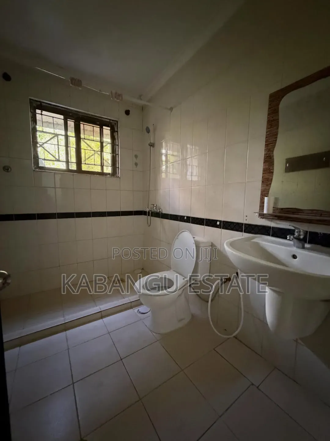 3bdrm Apartment in Msasani Near for rent