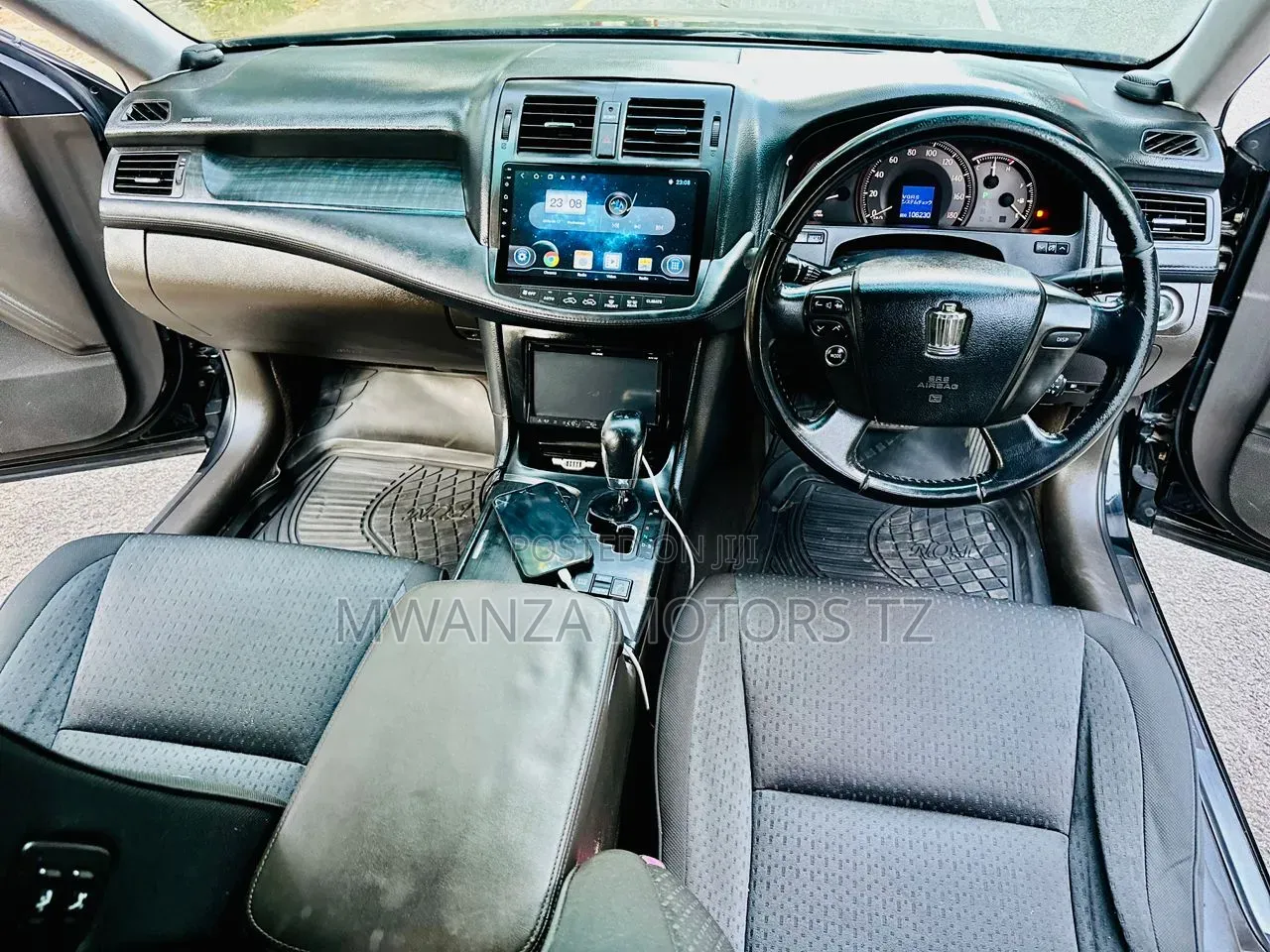 Toyota Crown 2008 Black