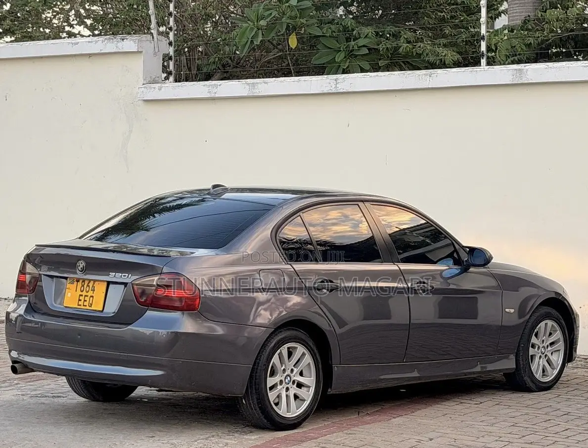 BMW 3 Series 2008 Gray