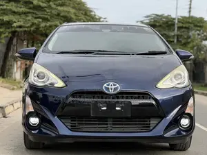 Toyota Aqua 2016 Blue