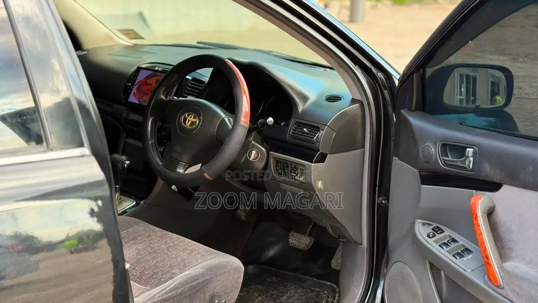 Toyota Allion 2004 Maroon