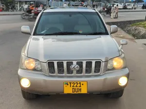 Toyota Kluger 2001 Gold