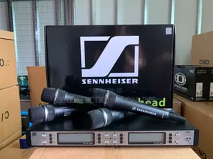 Sennheiser 4 Wireless Microphone 100-200 Metres 750,000/=
