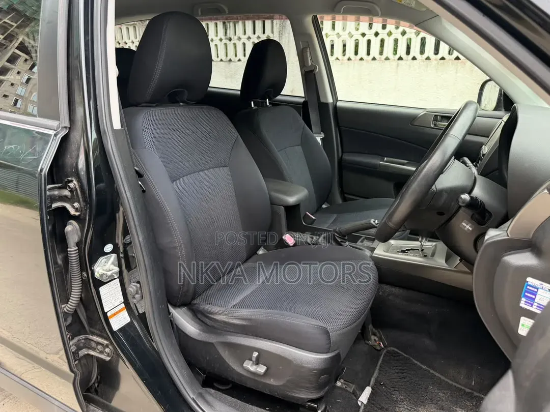 Subaru Forester 2011 Black