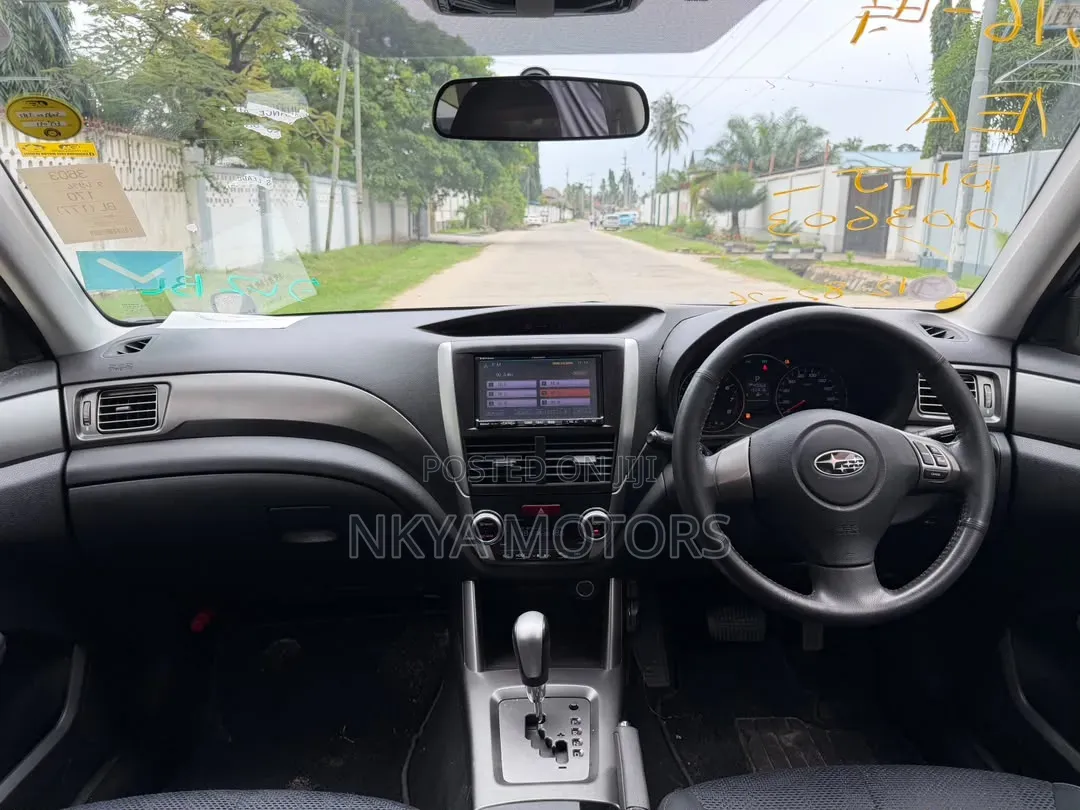 Subaru Forester 2011 Black