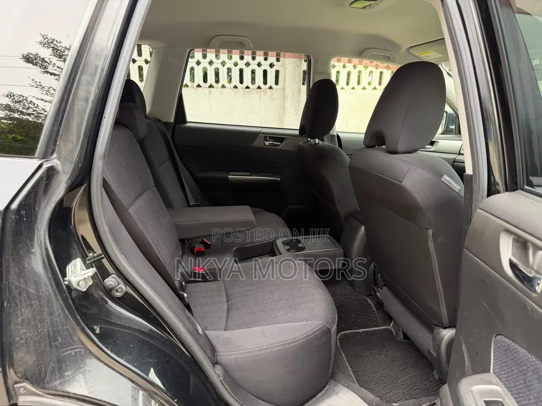Subaru Forester 2011 Black