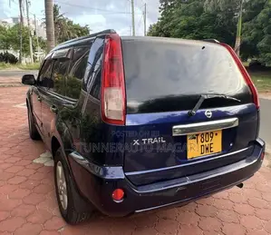 Nissan X-Trail 2004 Blue