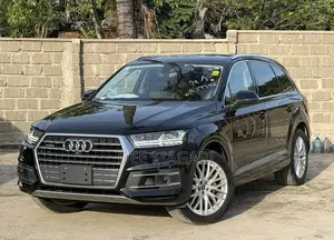 Audi Q7 2017 Black