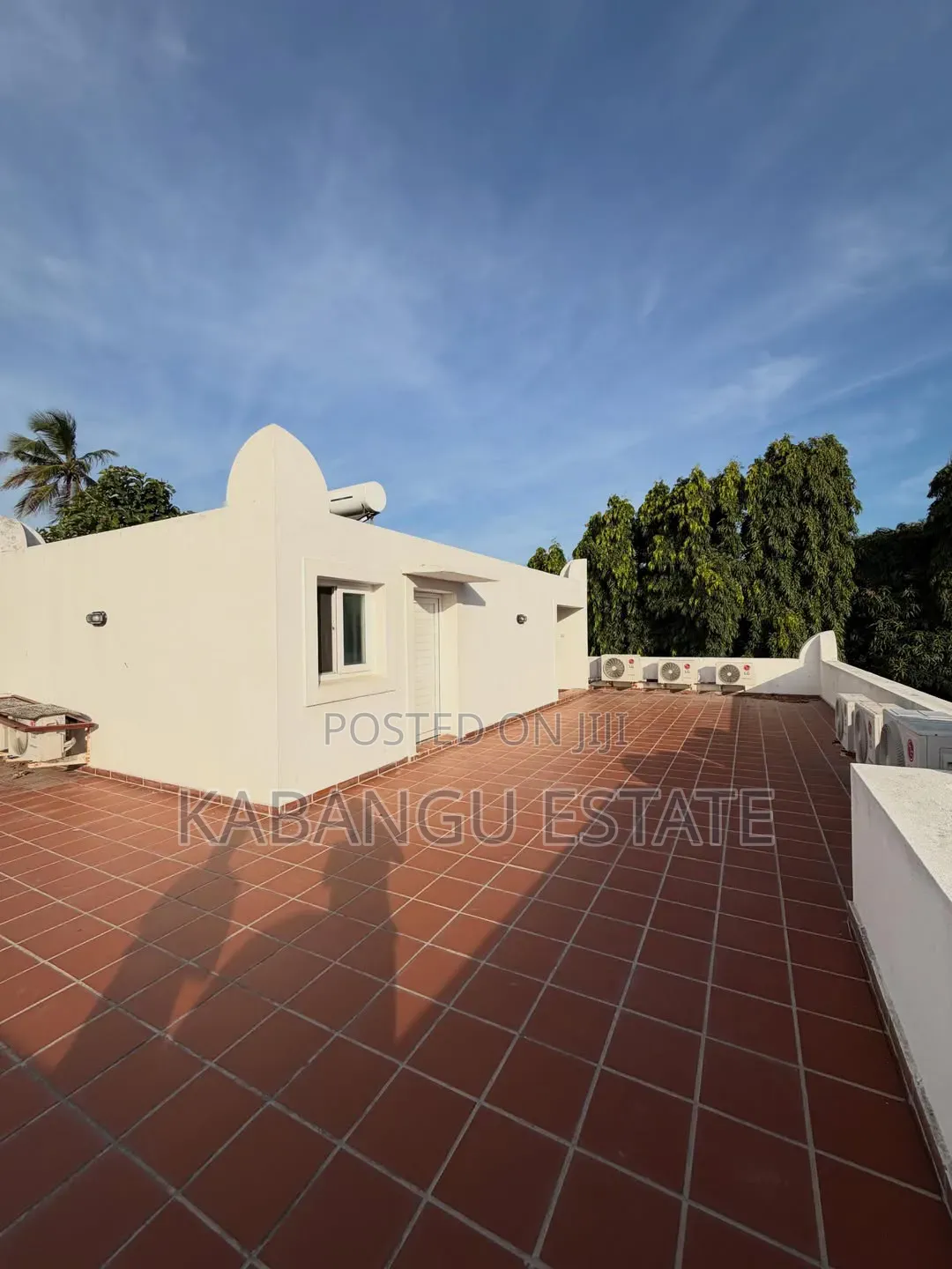 Furnished 4bdrm Villa in Oysterbay Near for rent