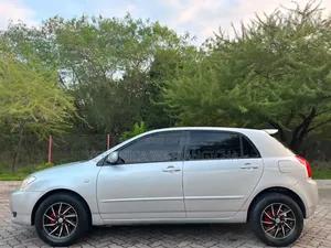 Toyota Corolla RunX 2004