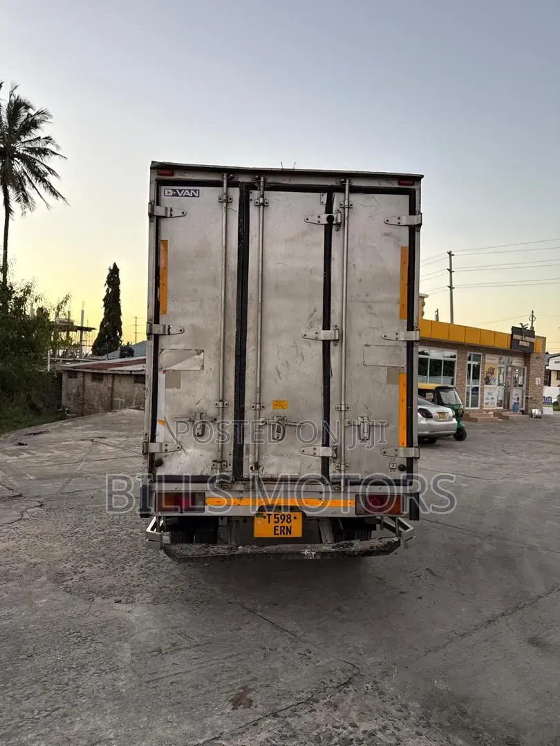 Mitsubishi Canter