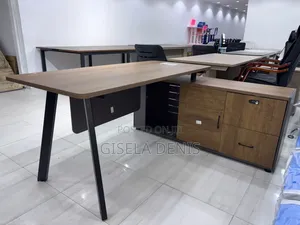 Modern L Shaped Managerial Desk With Metal Legs
