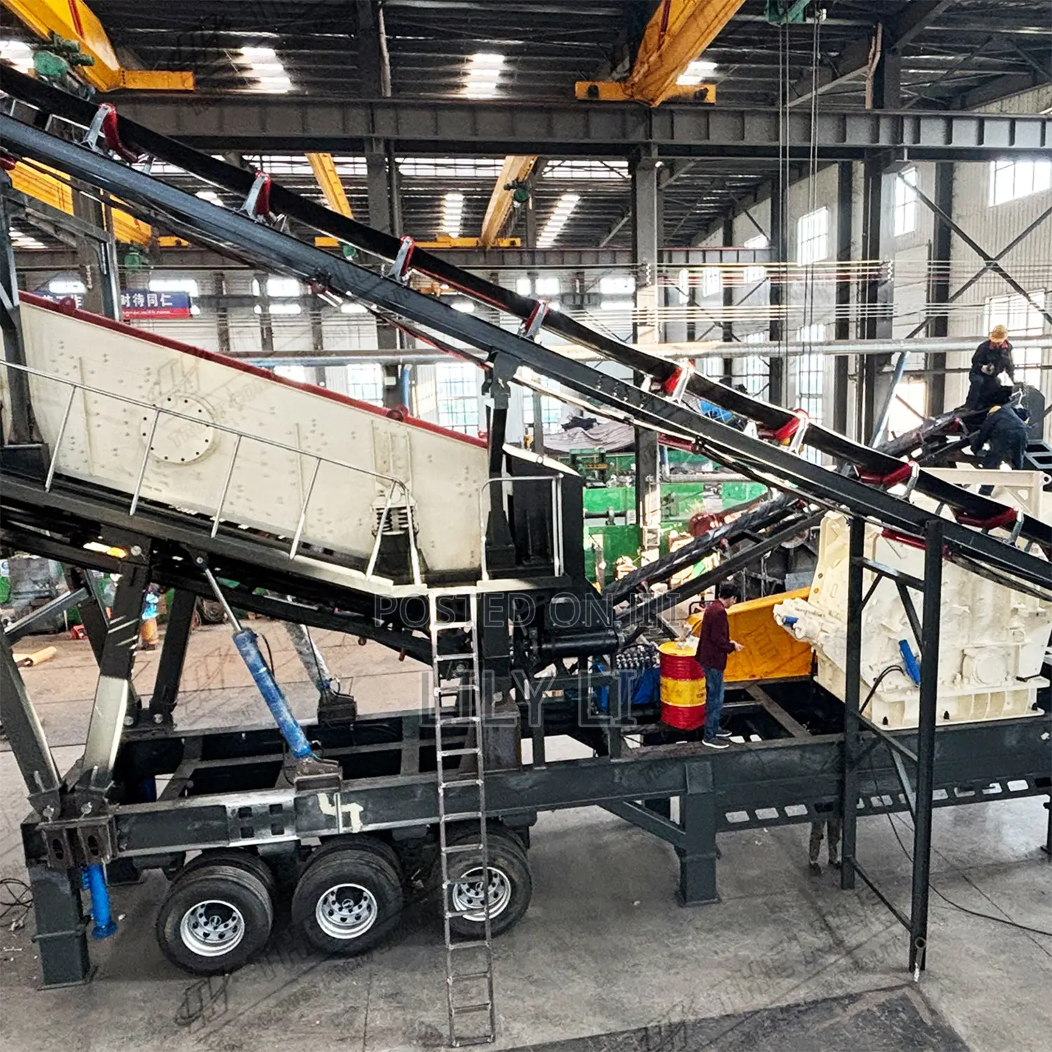 Large Mobile Impact Crusher