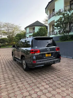 Toyota Land Cruiser 2015 Black