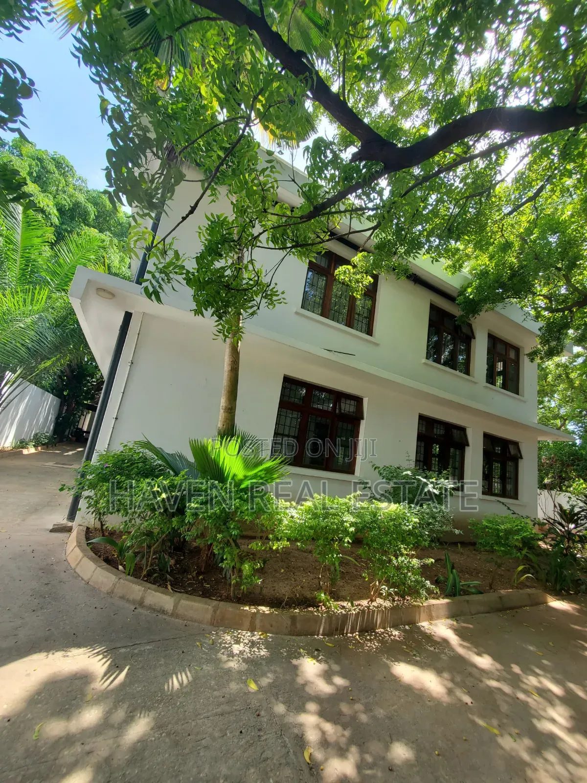 4bdrm House in Masaki for rent