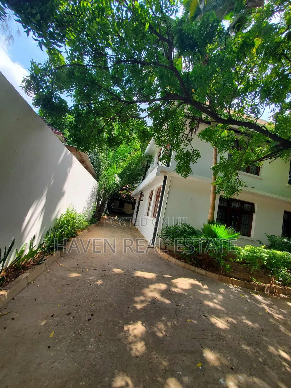 4bdrm House in Masaki for rent