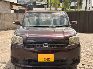 Toyota Corolla Rumion Hatchback 1.5 FWD 2012 Maroon