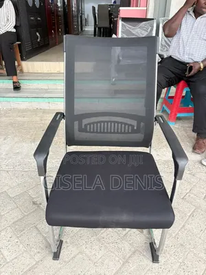 Visitor's Chair With Arms