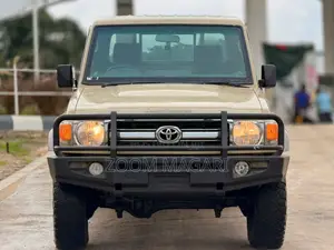 Toyota Land Cruiser 2015 Beige