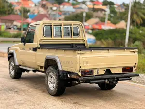 Toyota Land Cruiser 2015 Beige