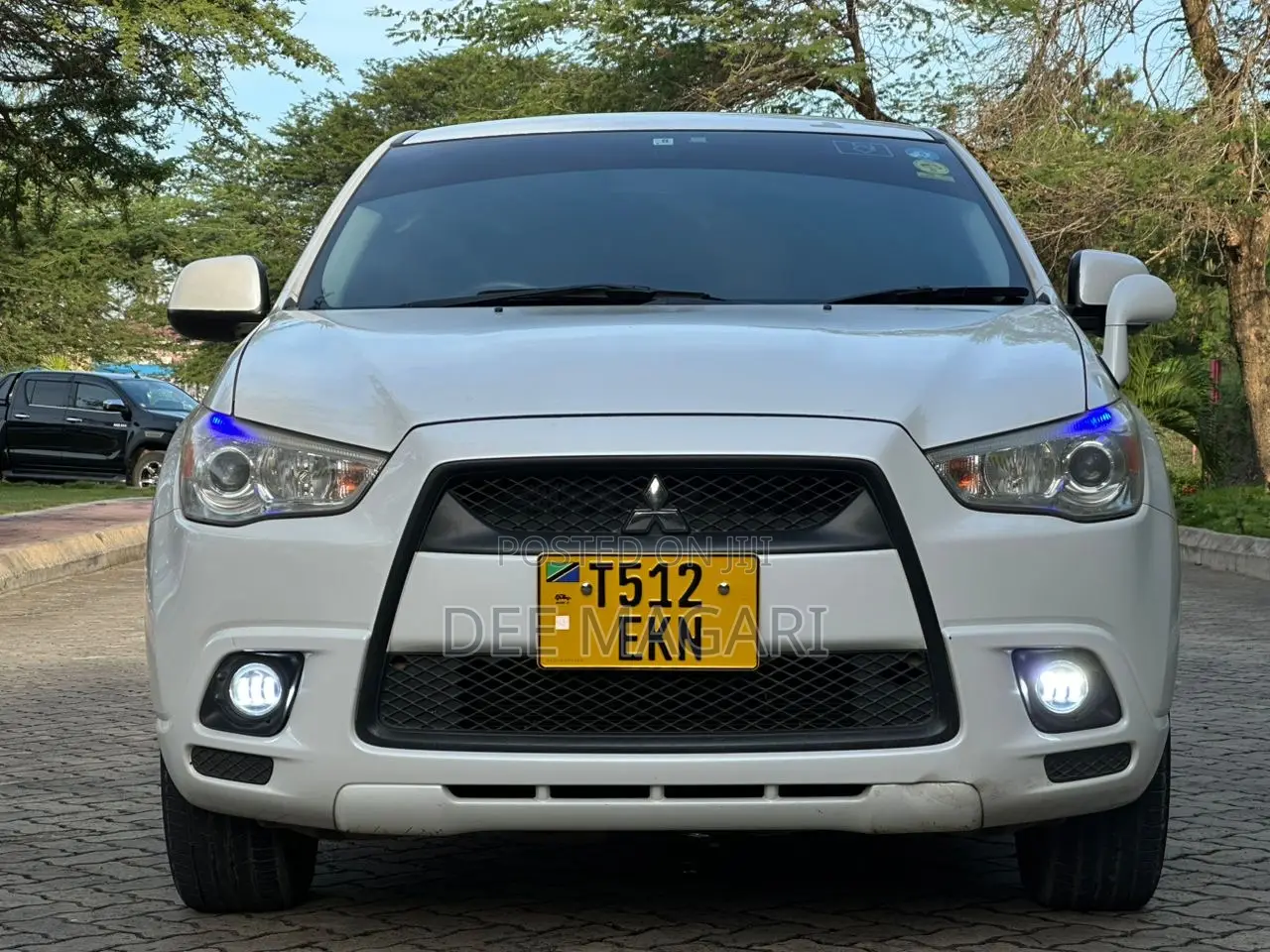 Mitsubishi RVR 2010 White