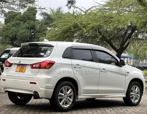 Mitsubishi RVR 2.0 2012 Pearl