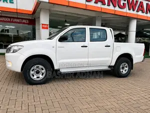Toyota Hilux 3.0 D-4D Double Cab 4x4 Raider 2007 White