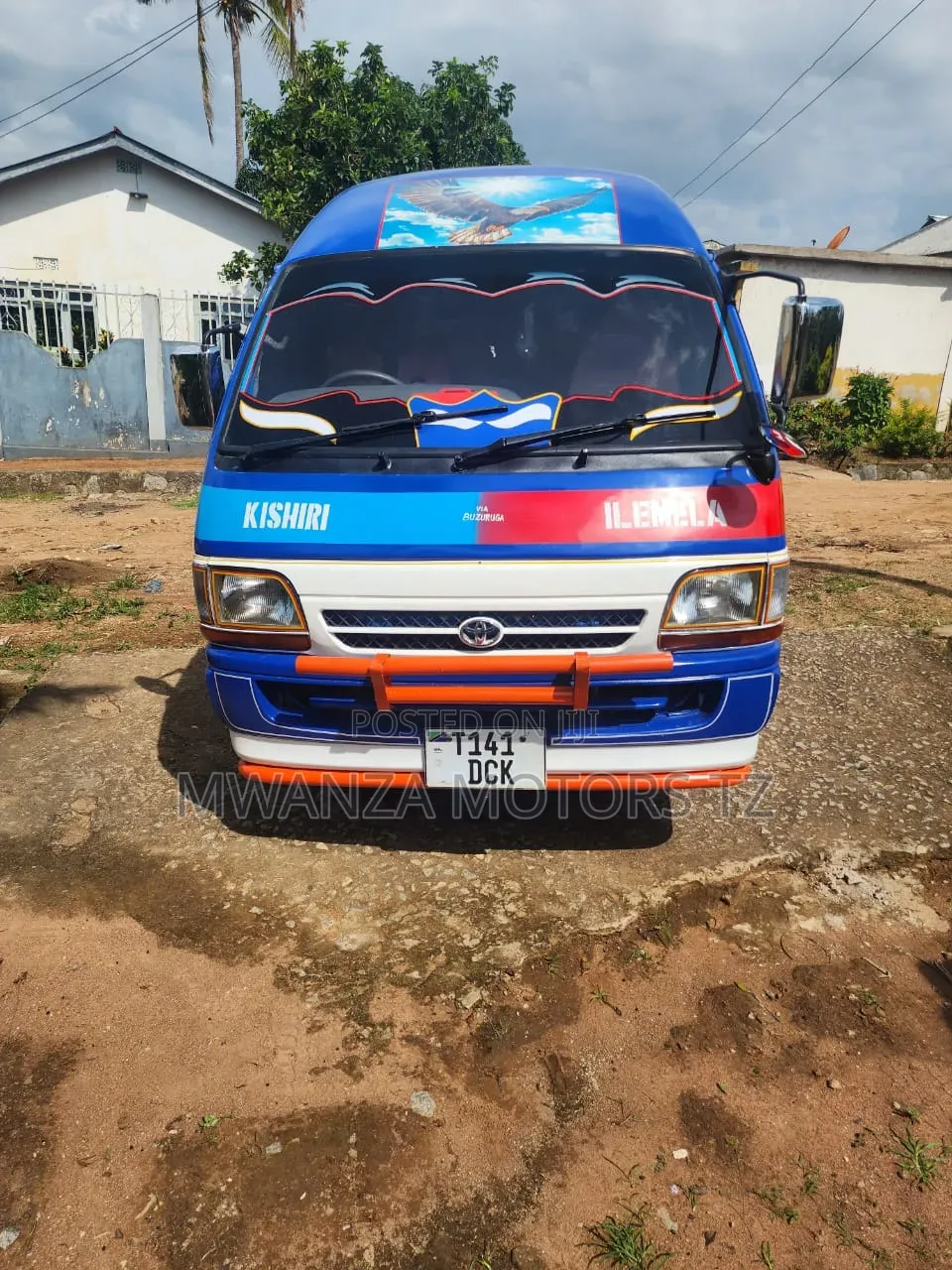 Toyota HiAce 2006 Blue