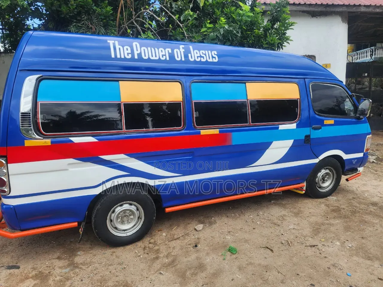 Toyota HiAce 2006 Blue