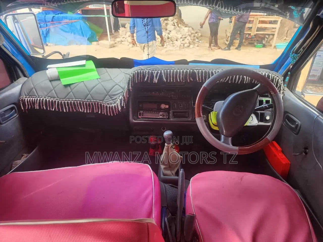 Toyota HiAce 2006 Blue