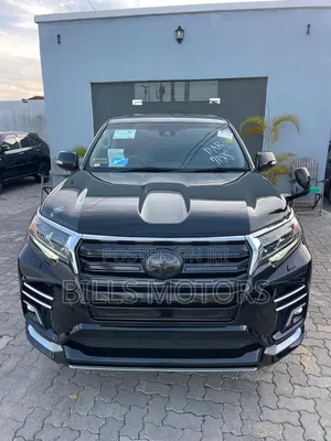 Toyota Land Cruiser Prado 2023 Black