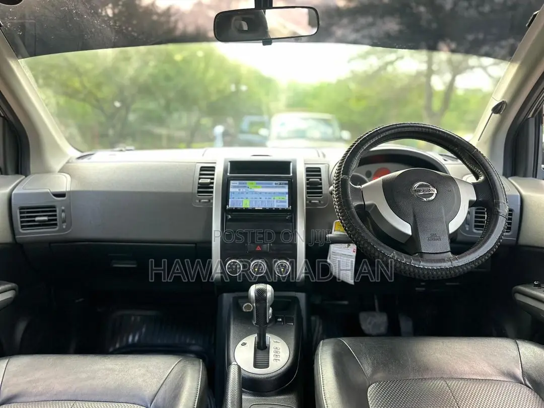 Nissan X-Trail 2010 Black