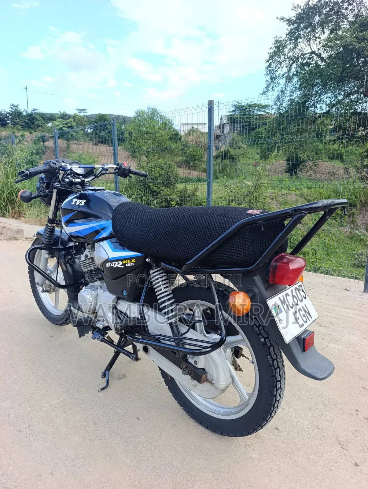 TVS HLX 125 2025 Black