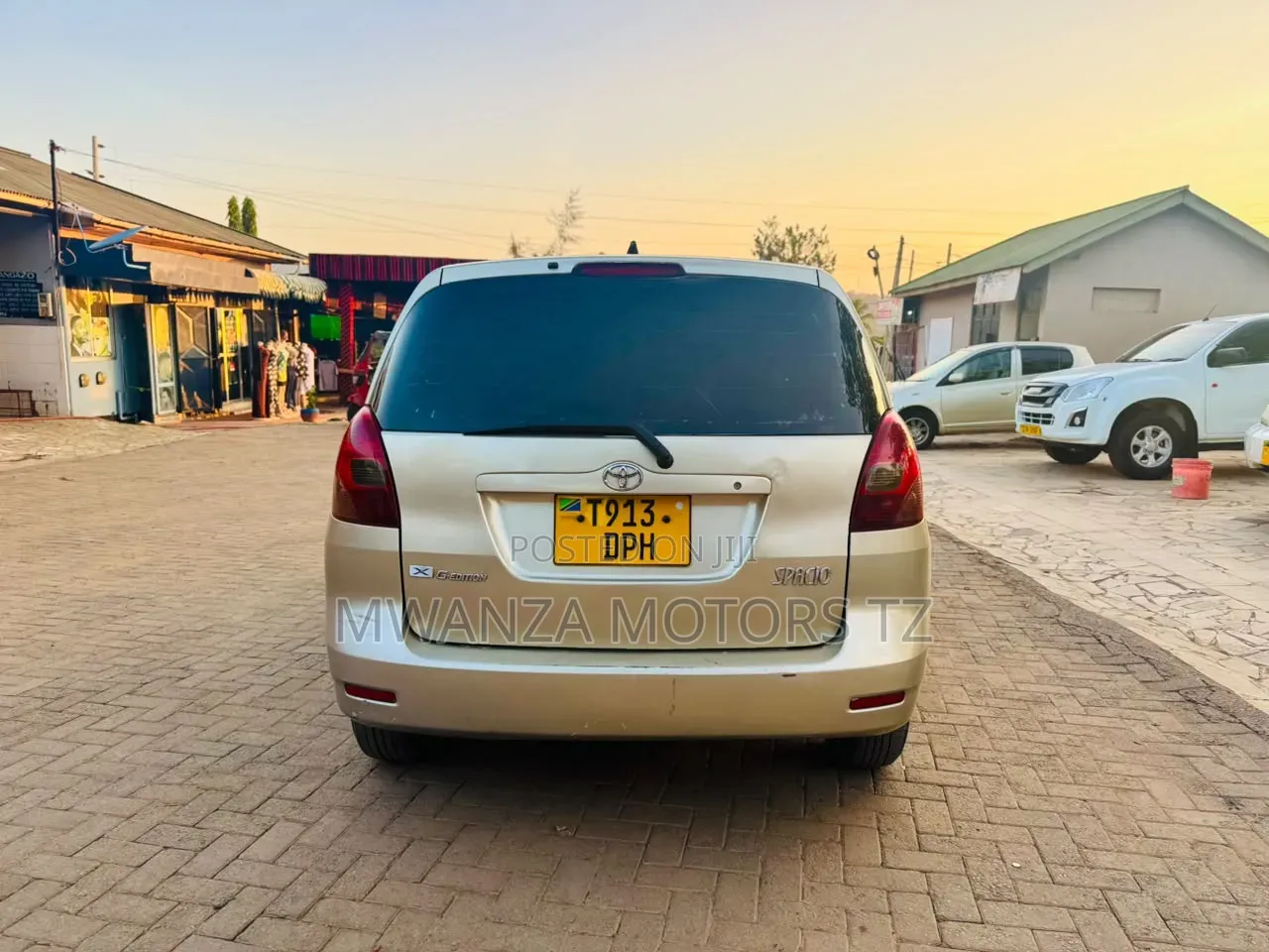 Toyota Corolla Spacio 2003 Gold