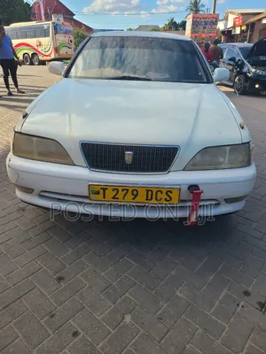 Toyota Cresta 1998 White