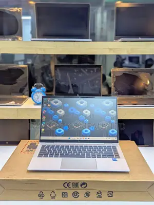 New Laptop HP EliteBook 1040 G8 32GB Intel Core i7 SSD 512GB